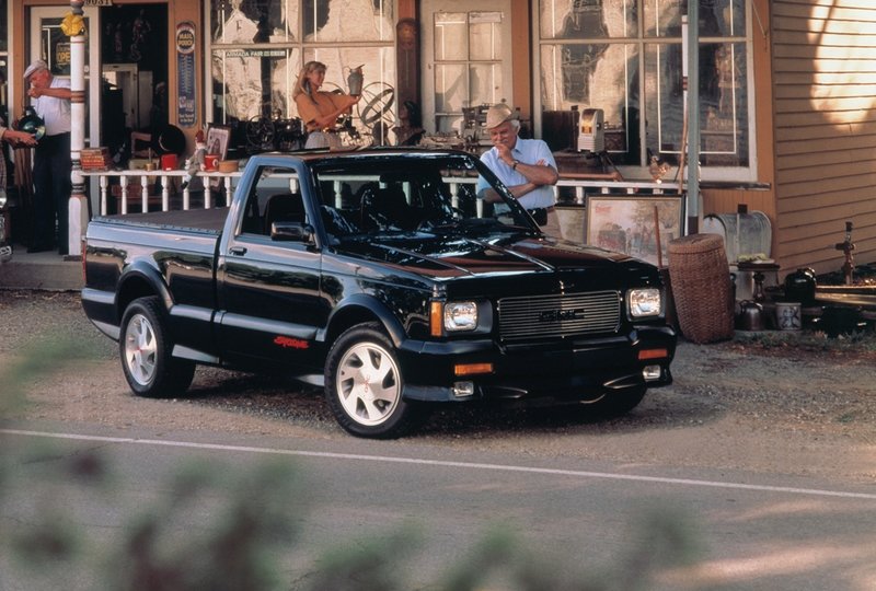 GMC Syclone - The 90s' Performance Truck That We Need Today!