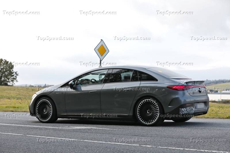 These Spy Shots Prove That AMG Has Taken Another EQ Model Under Its Wings; This Time, The EQE!
- image 1027102