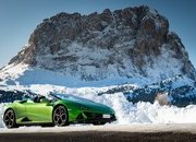 Amazing Wallpapers: The Lamborghini Urus, Aventador SVJ, and Huracan EVO Celebrate Christmas the Right Way - image 877358