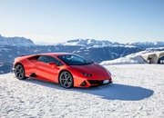 Amazing Wallpapers: The Lamborghini Urus, Aventador SVJ, and Huracan EVO Celebrate Christmas the Right Way - image 877364