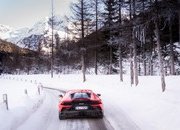 Amazing Wallpapers: The Lamborghini Urus, Aventador SVJ, and Huracan EVO Celebrate Christmas the Right Way - image 877347