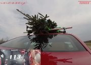 Throwback: Taking a Dodge Challenger Hellcat and a Christmas Tree to 174 MPH Hennessey Style - image 754106