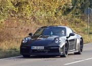 Porsche 911 Sport Classic Caught Testing - image 1042618