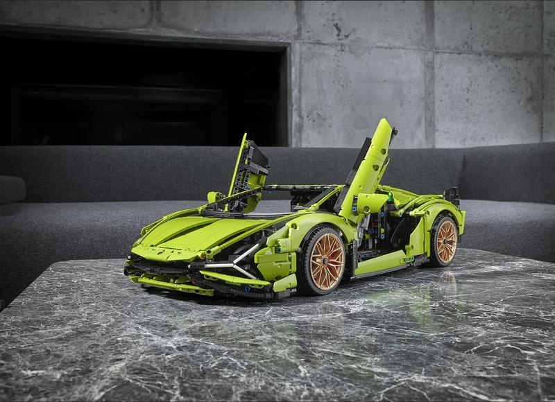 The Lamborghini Sian FKP 37 Lego Technic Kit Is Probably Everything Your Life Has Been Missing
