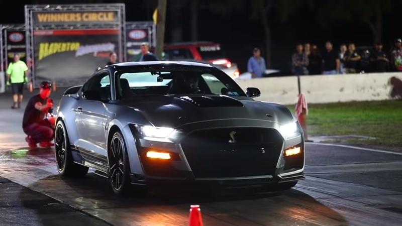 Watch a 940-Horsepower Mustang Shelby GT500 Pull Off a 9-Second Quarter Mile Run